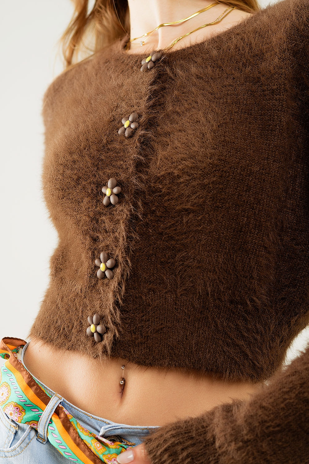 Short and fluffy brown cardigan with flower buttons - Cardigans