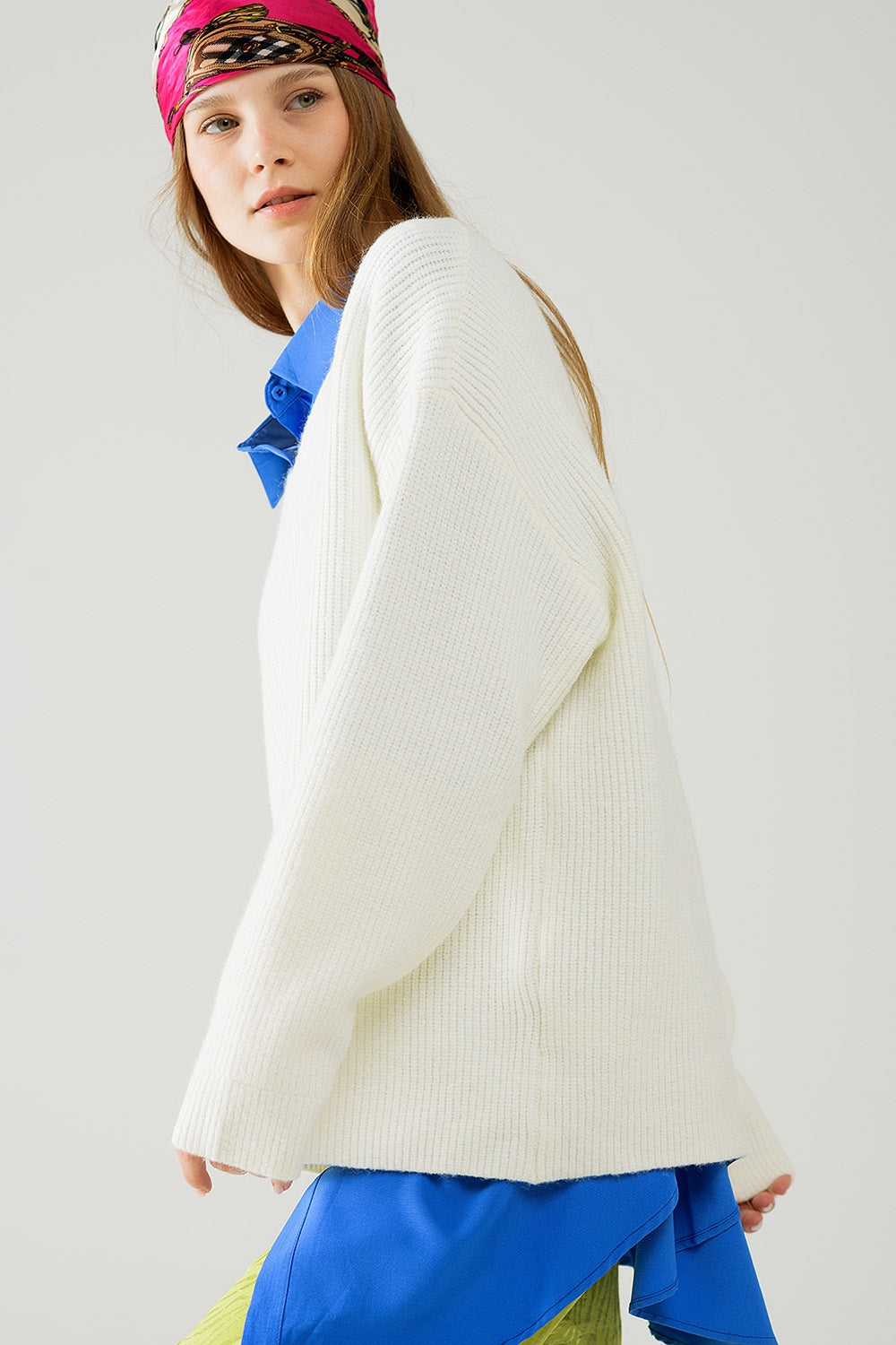 White over sized knit sweater