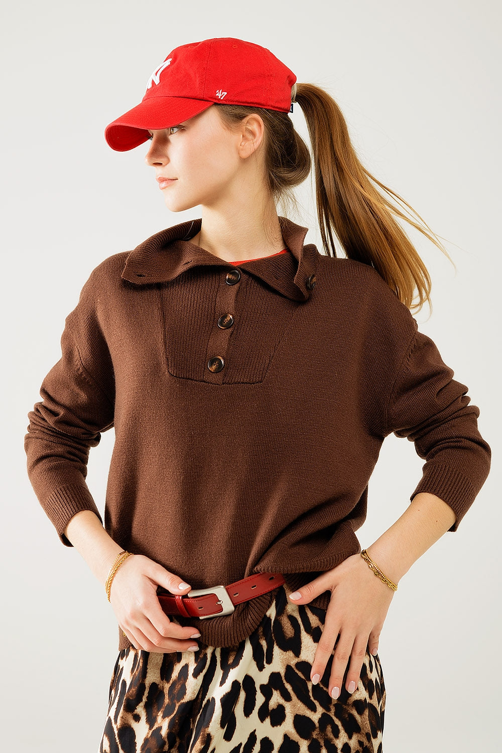 Brown loose sweater with button closure - jumper