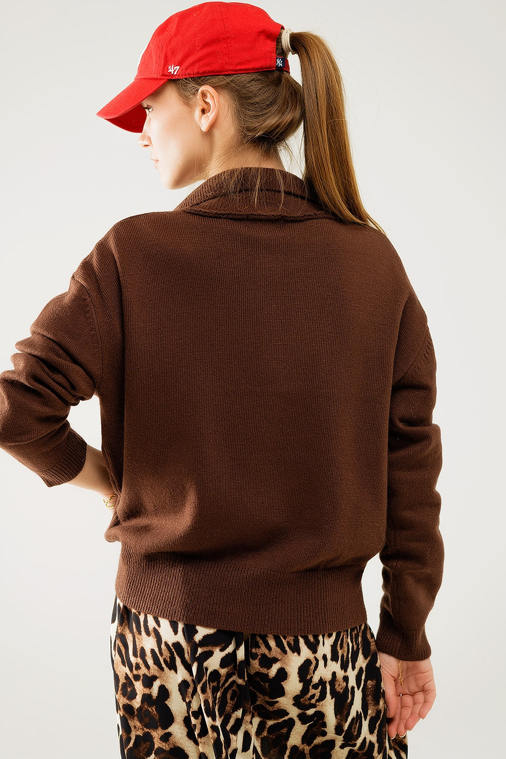 Brown loose sweater with button closure - jumper