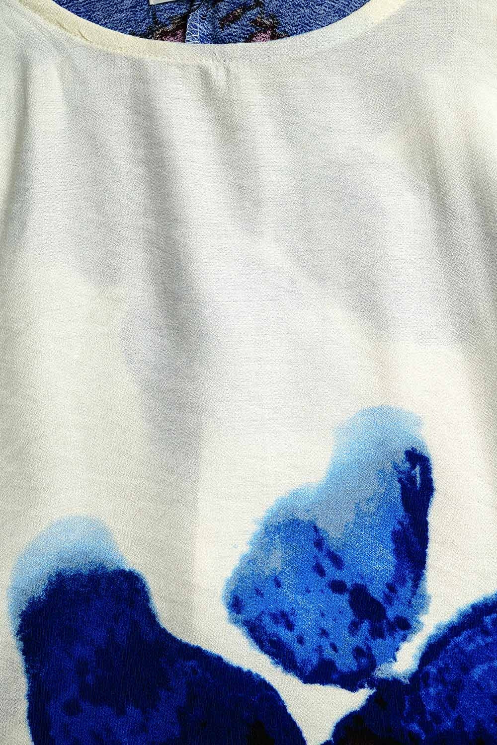 Cropped white Blouse With Tropical Floral Print in Blue - Shirts, top
