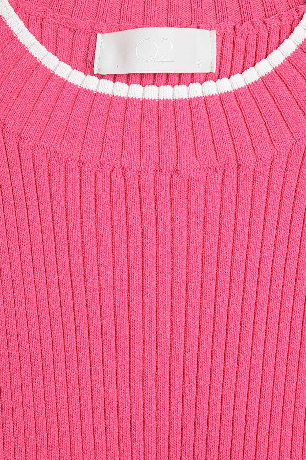 Raspberry Pink Fitted Tank Top with White Trim