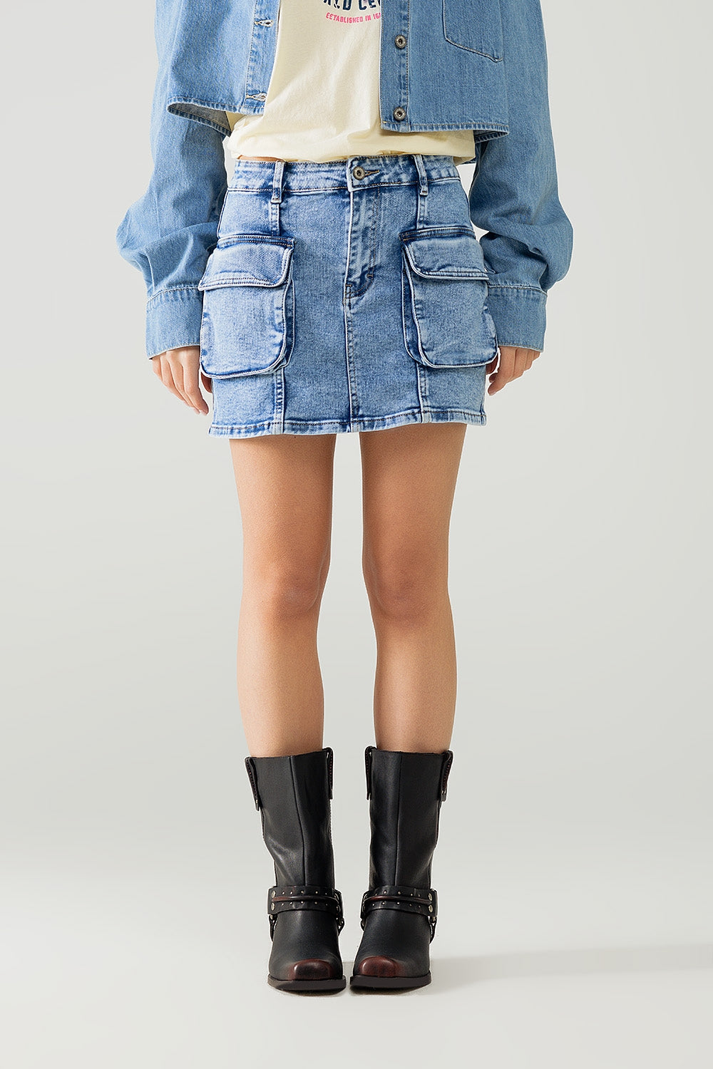 mid wash mini skirt with cargo pockets