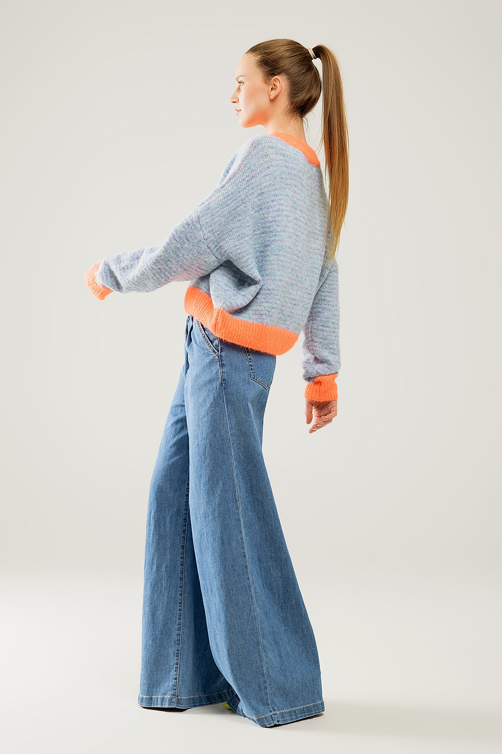 light wash extra wide leg jeans with pleats - Denim