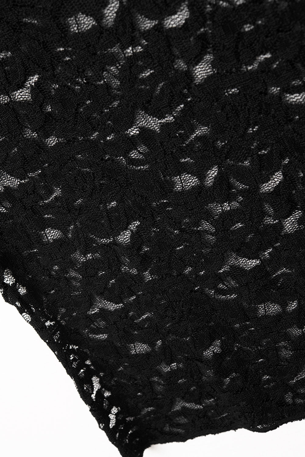 Romantic Lace T-shirt With Cap Sleeves in Black