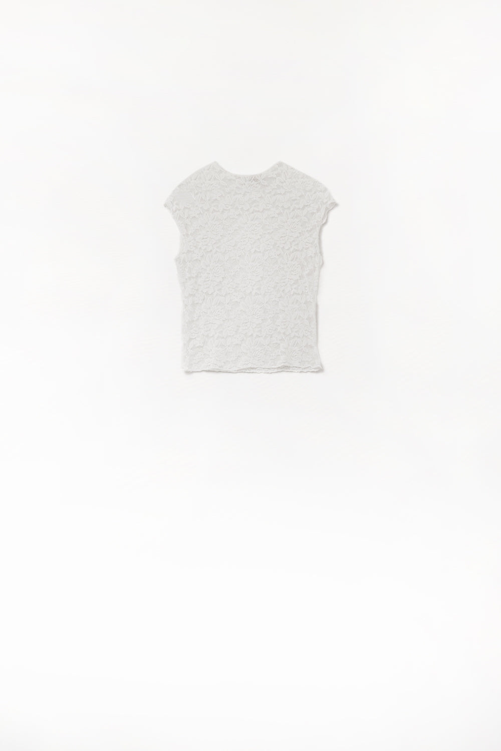 Romantic Lace T-shirt With Sleeveless in White - top