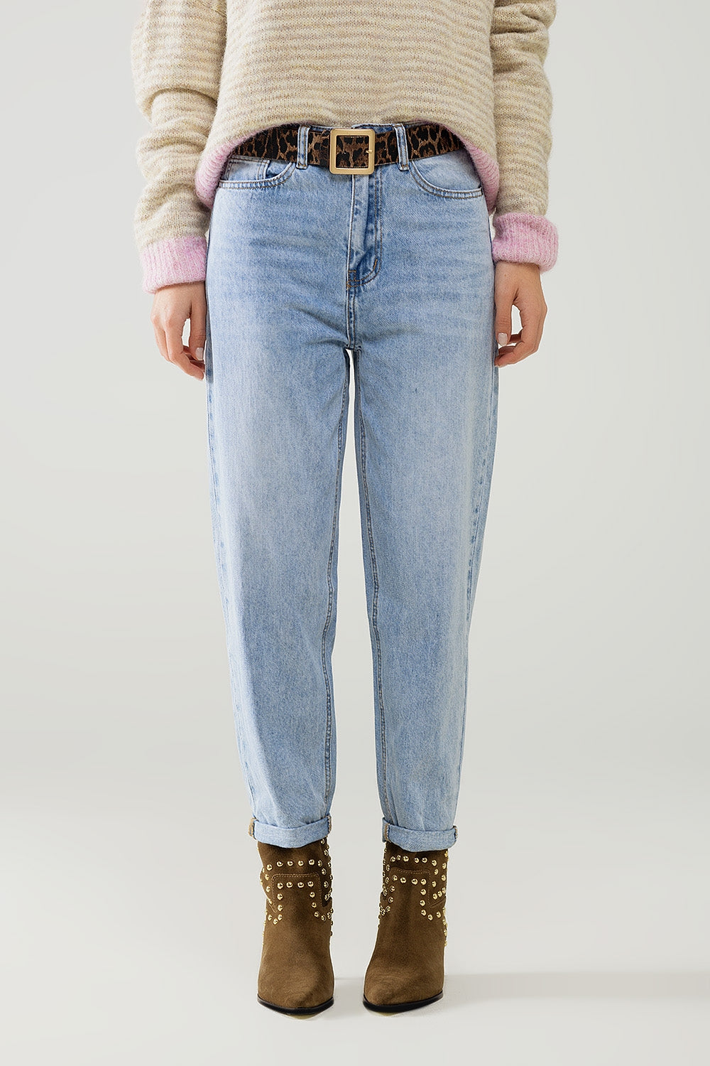 High waist straight leg jeans in light wash - Denim