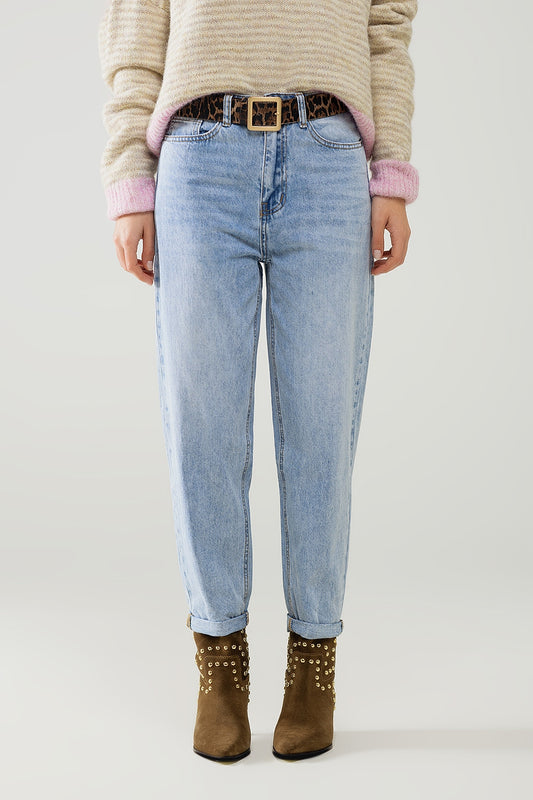 High waist straight leg jeans in light wash - Denim