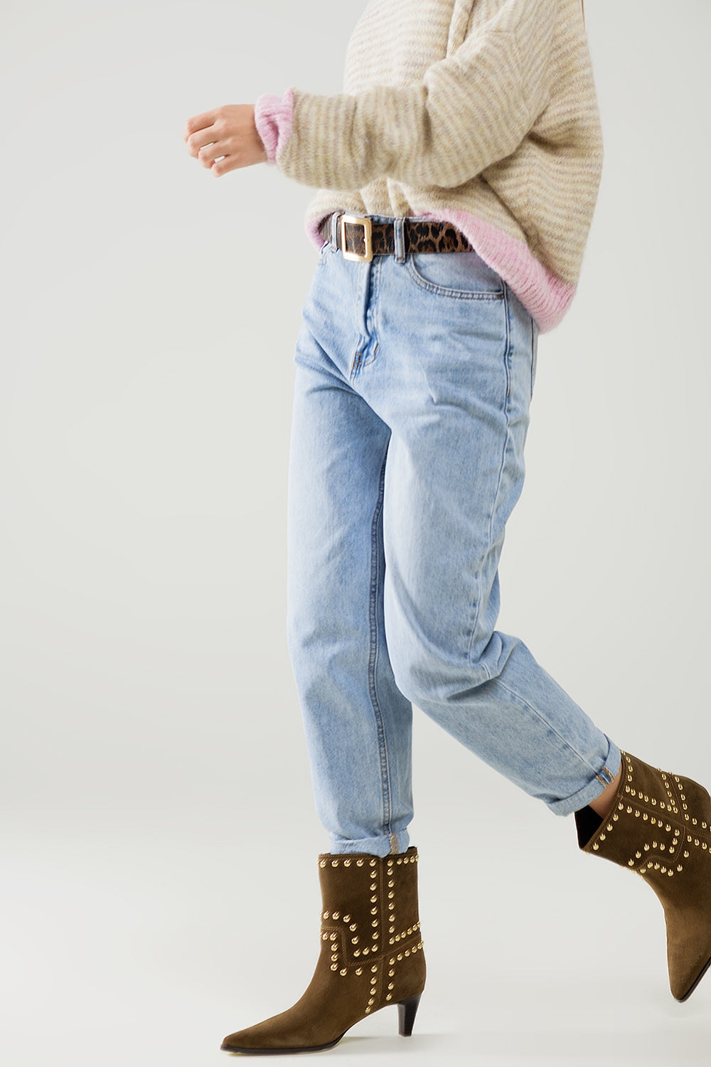 High waist straight leg jeans in light wash - Denim