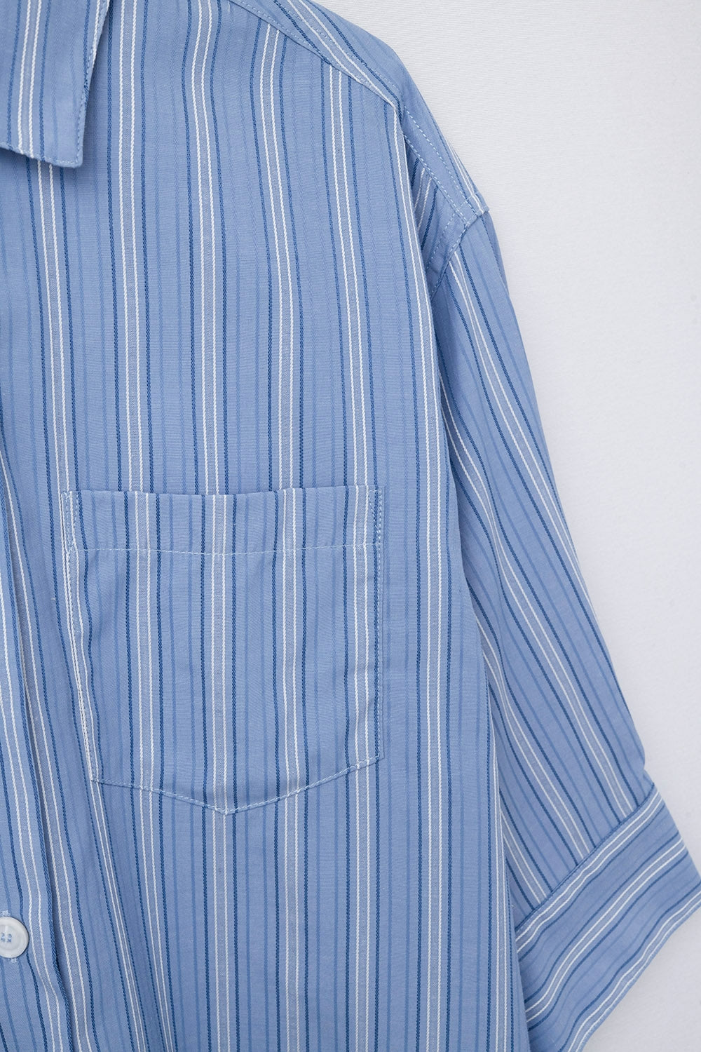 oversized Cropped Striped Shirt in Blue - Shirts