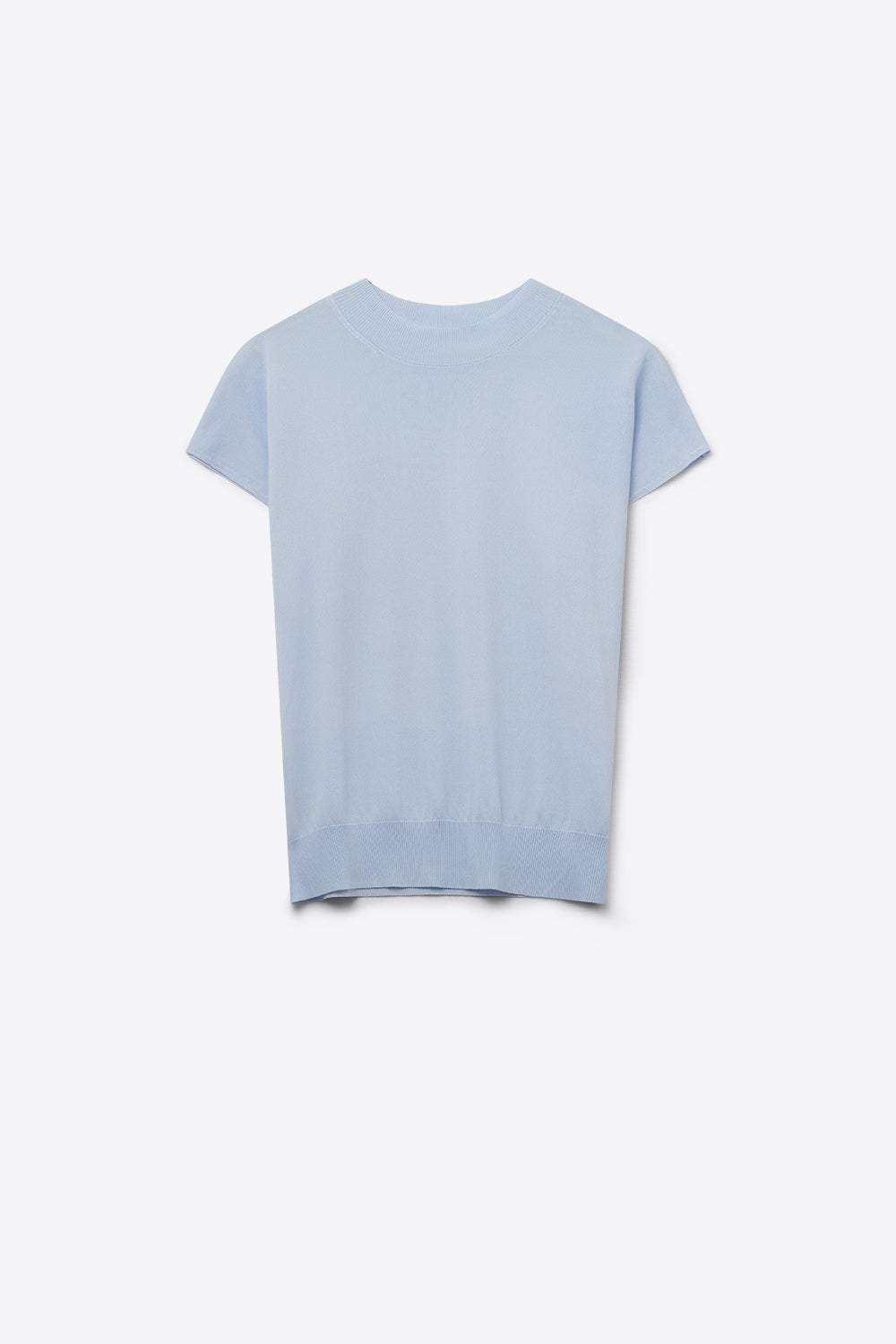 Baby blue turtleneck sweater with fitted short sleeves