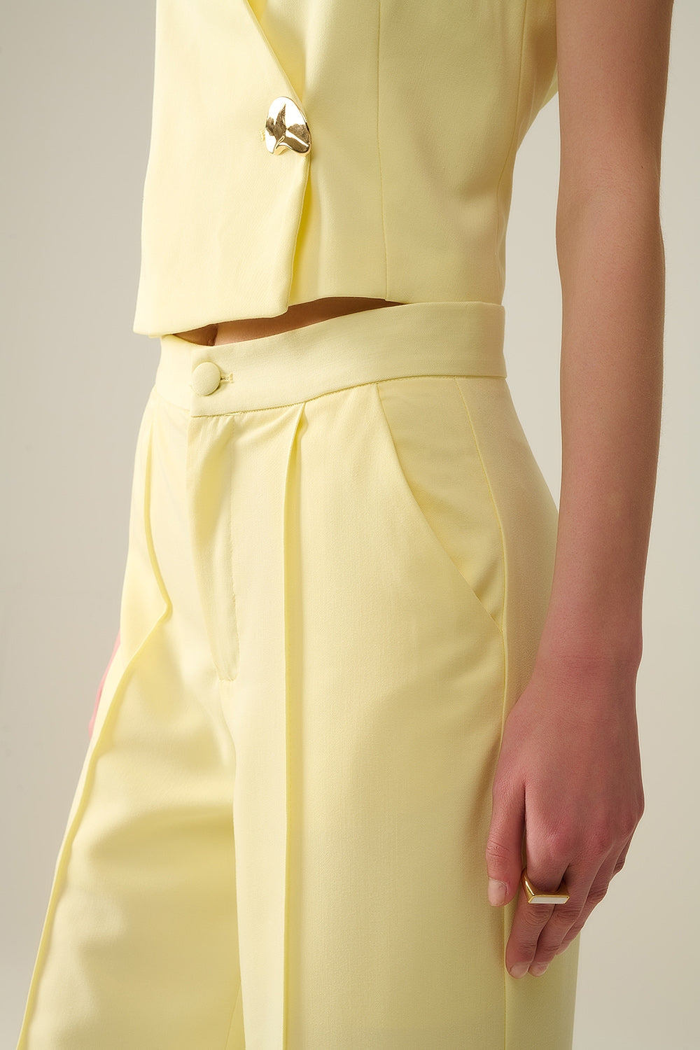 Wide Leg tailored pants In Yellow - trousers