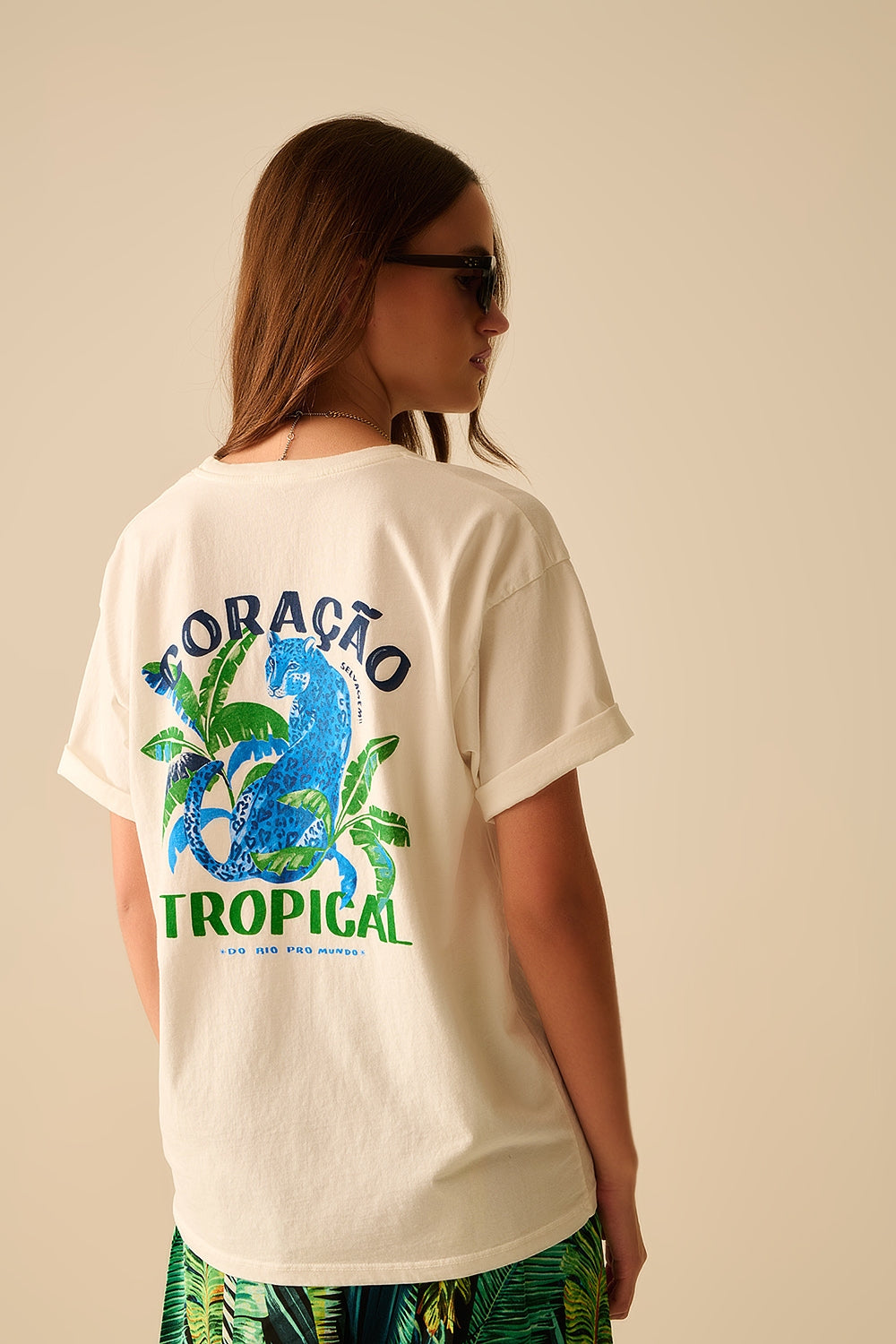 White t-shirt made in Italy with tropical graphic print - top
