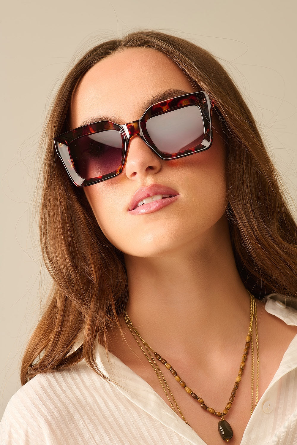 90s Squared Sunglasses in brown