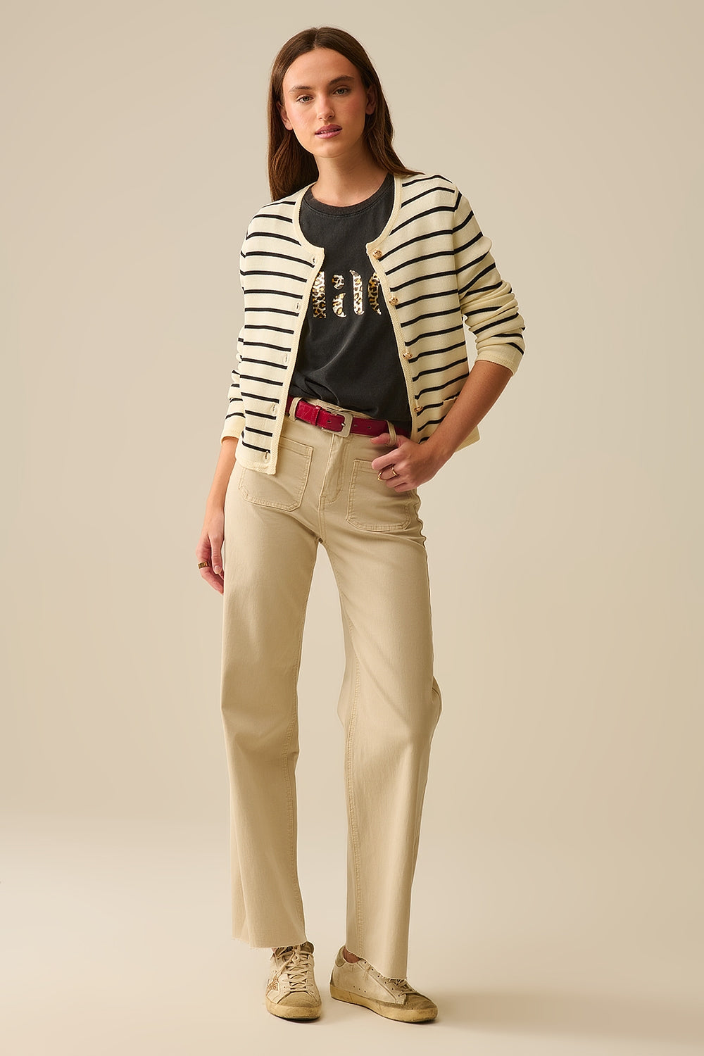 wide leg pants with front pockets in beige - Coloured Jeans