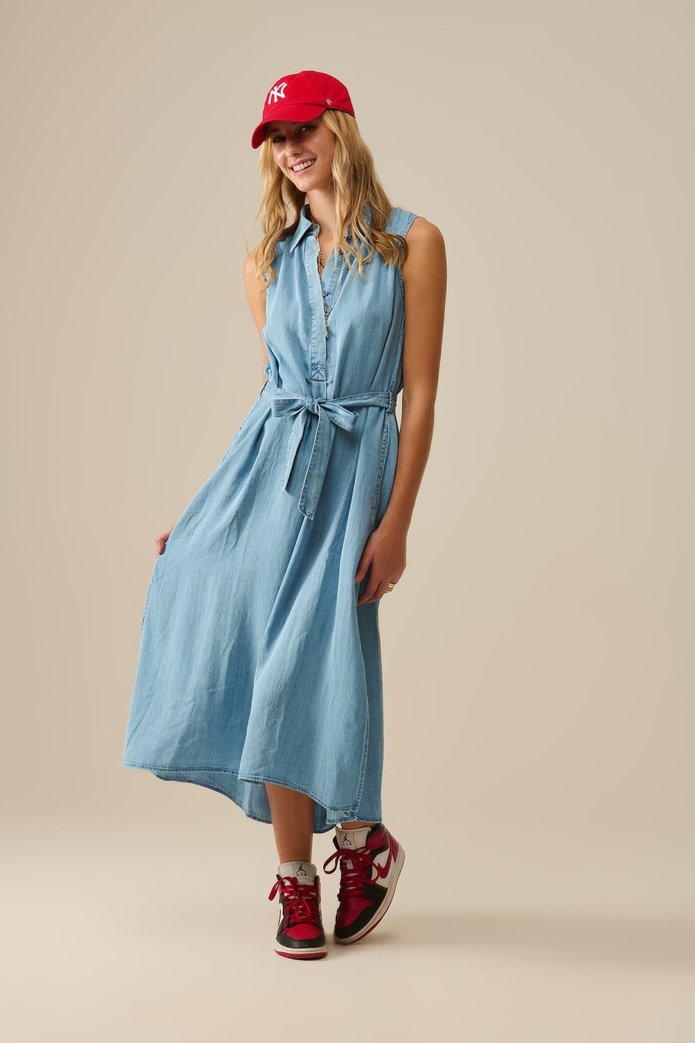 Sleeveless tencel fabric shirt dress in Blue - dress