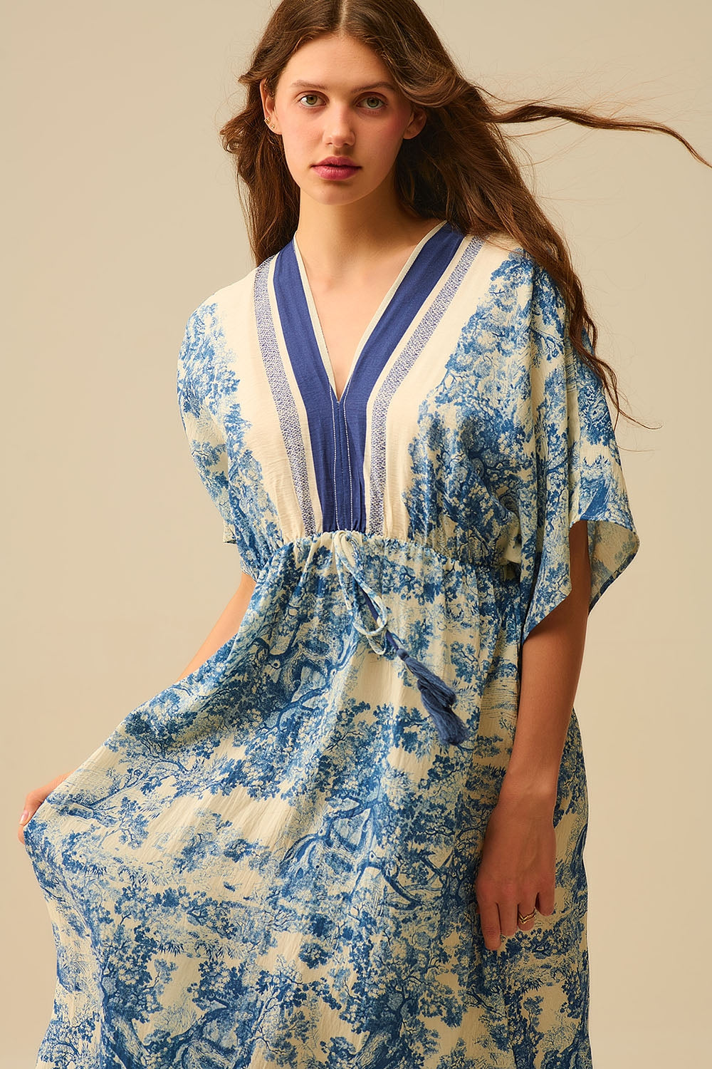 Flowy V-neck Dress with Toile de Jouy Print - dress
