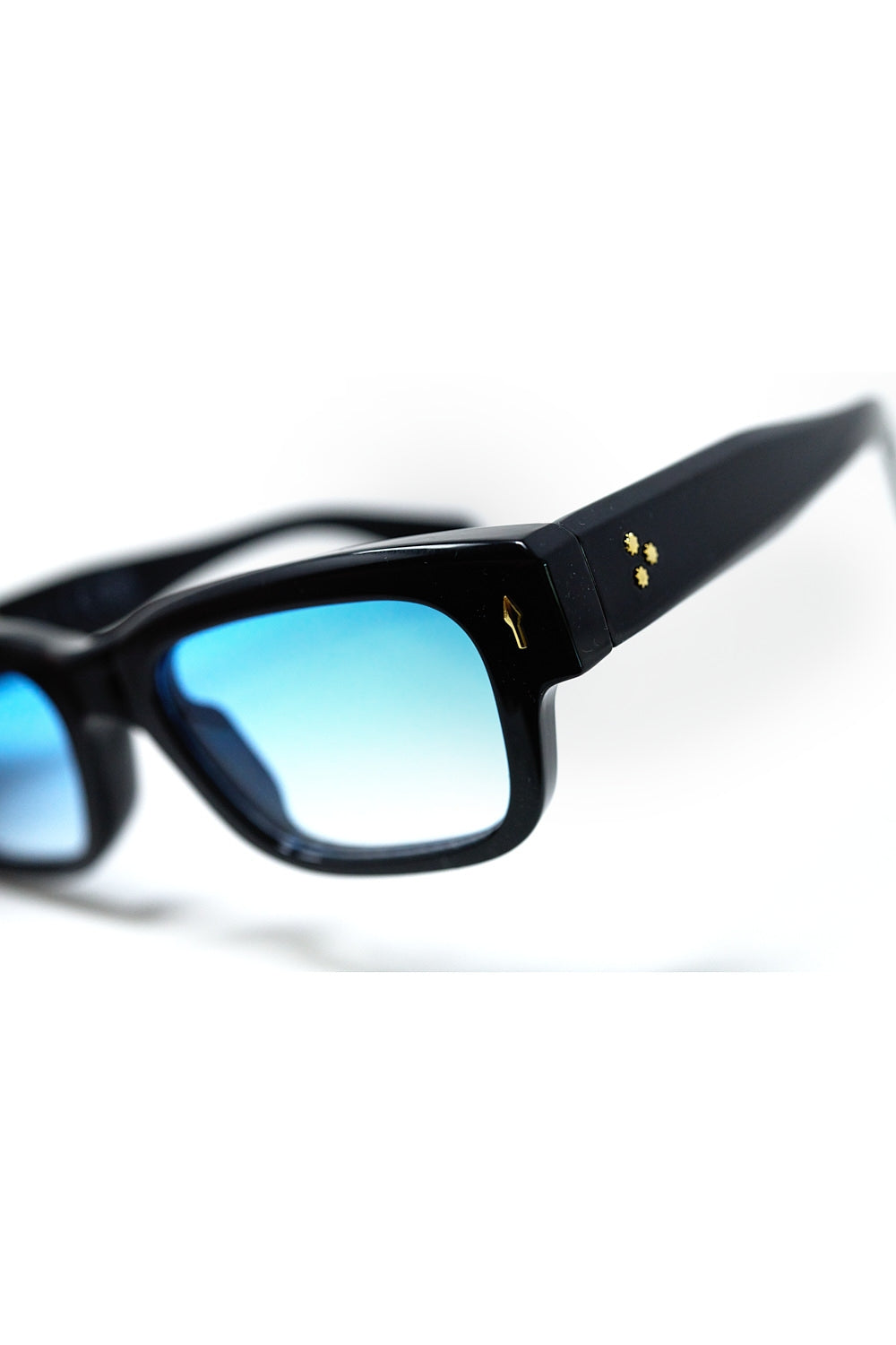 Black sunglasses with oval frame with gold detail and blue glass - Sunglasses