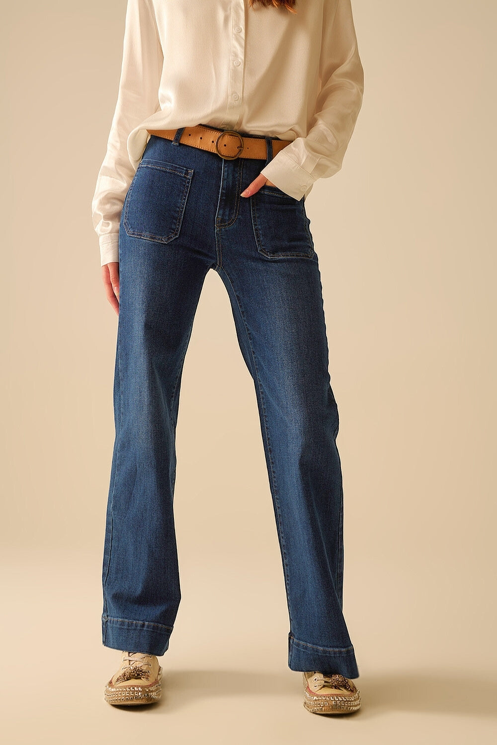 Dark wash jeans with wide leg and pockets - Denim