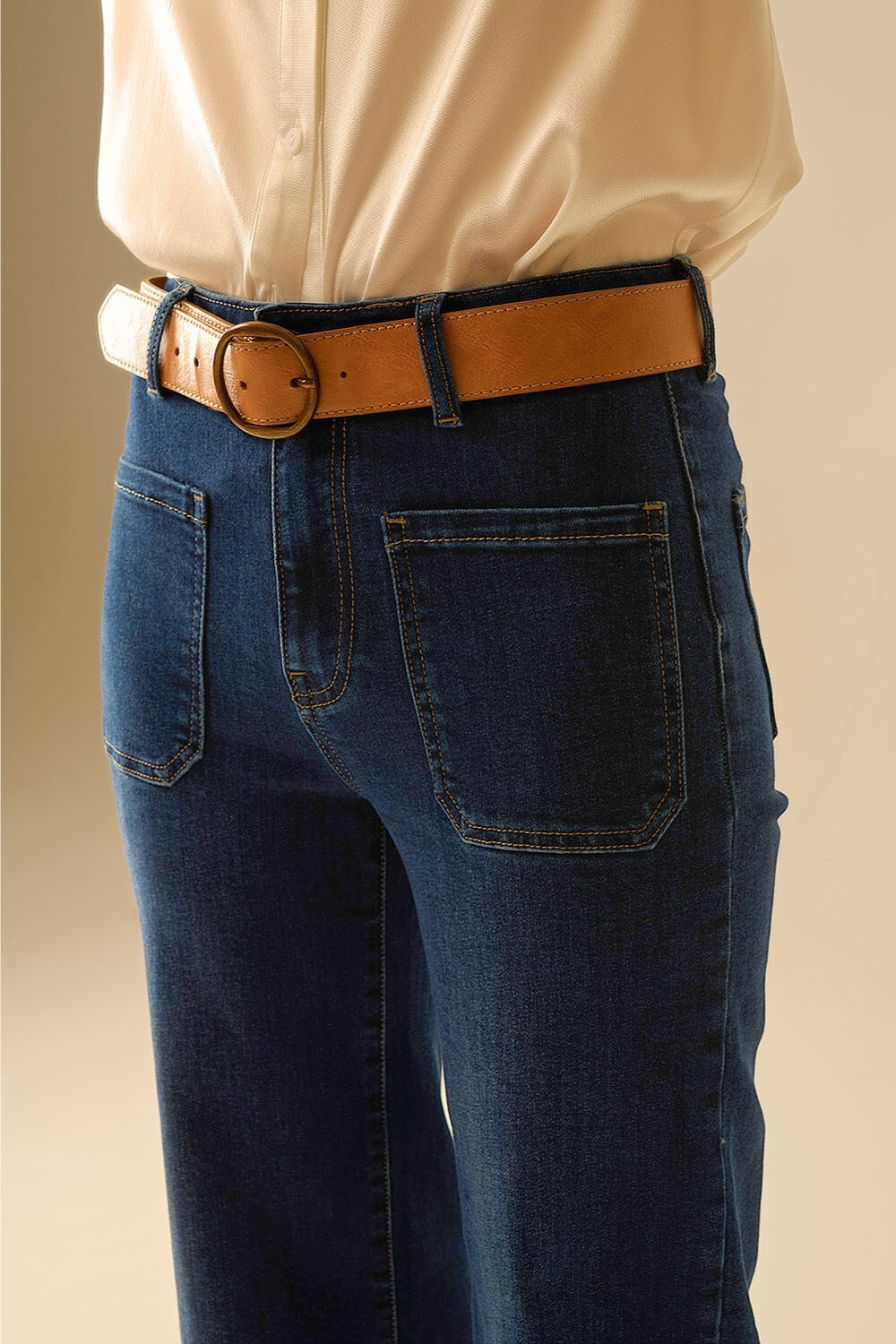 Dark wash jeans with wide leg and pockets - Denim