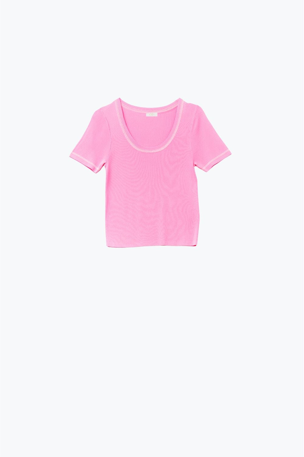 Short Sleeve sweater In pink With Silver Seam at Round Neck