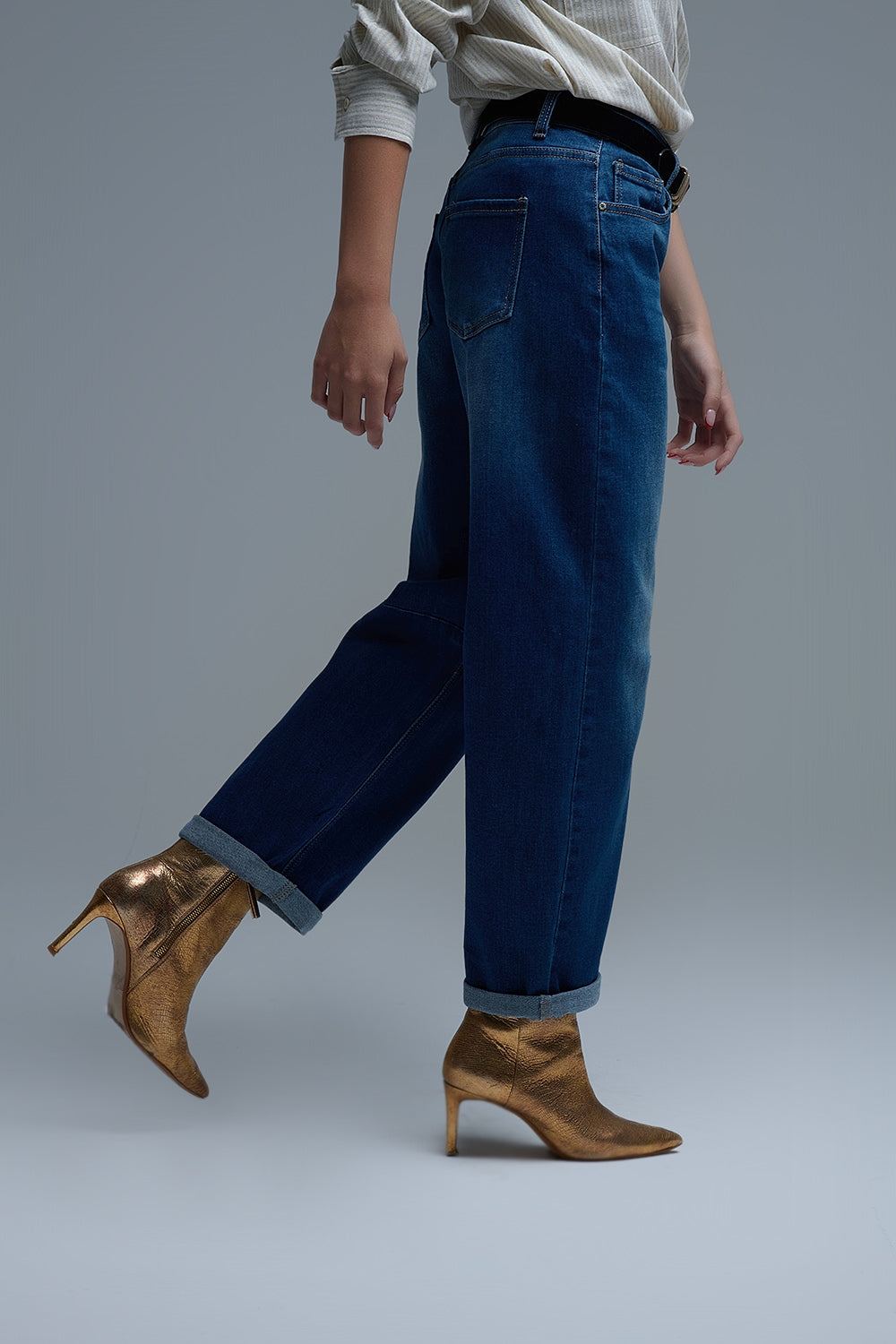 Basic Barrel Style jeans in Mid Blue - Denim
