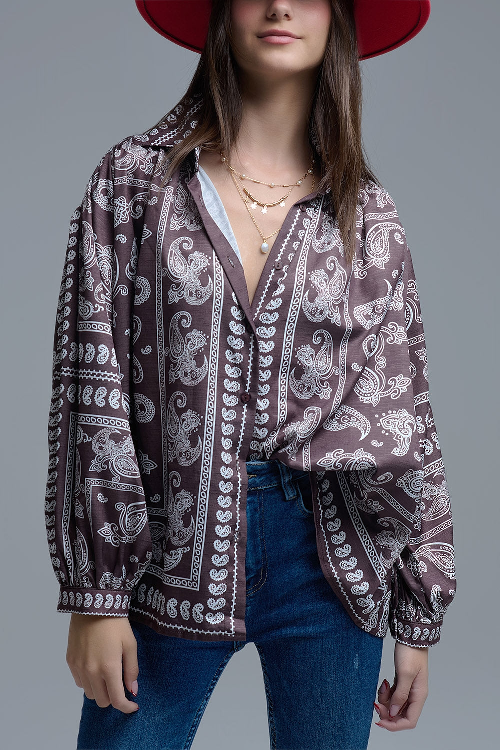Chemise marron à motif cachemire et manches volumineuses