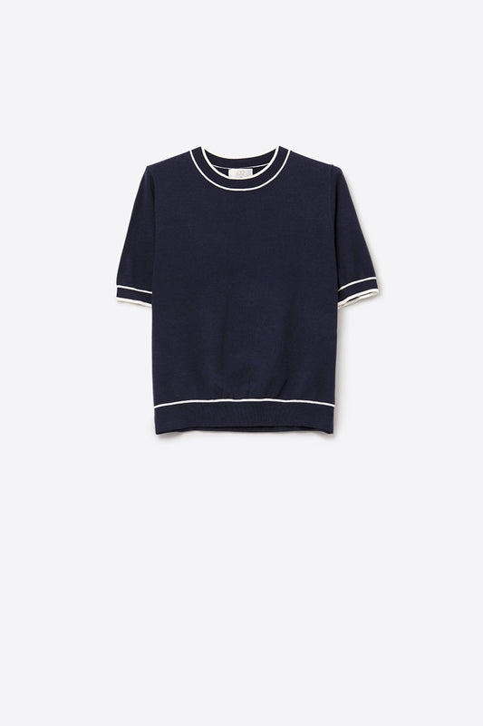 Navy short sleeve sweater with white line detail