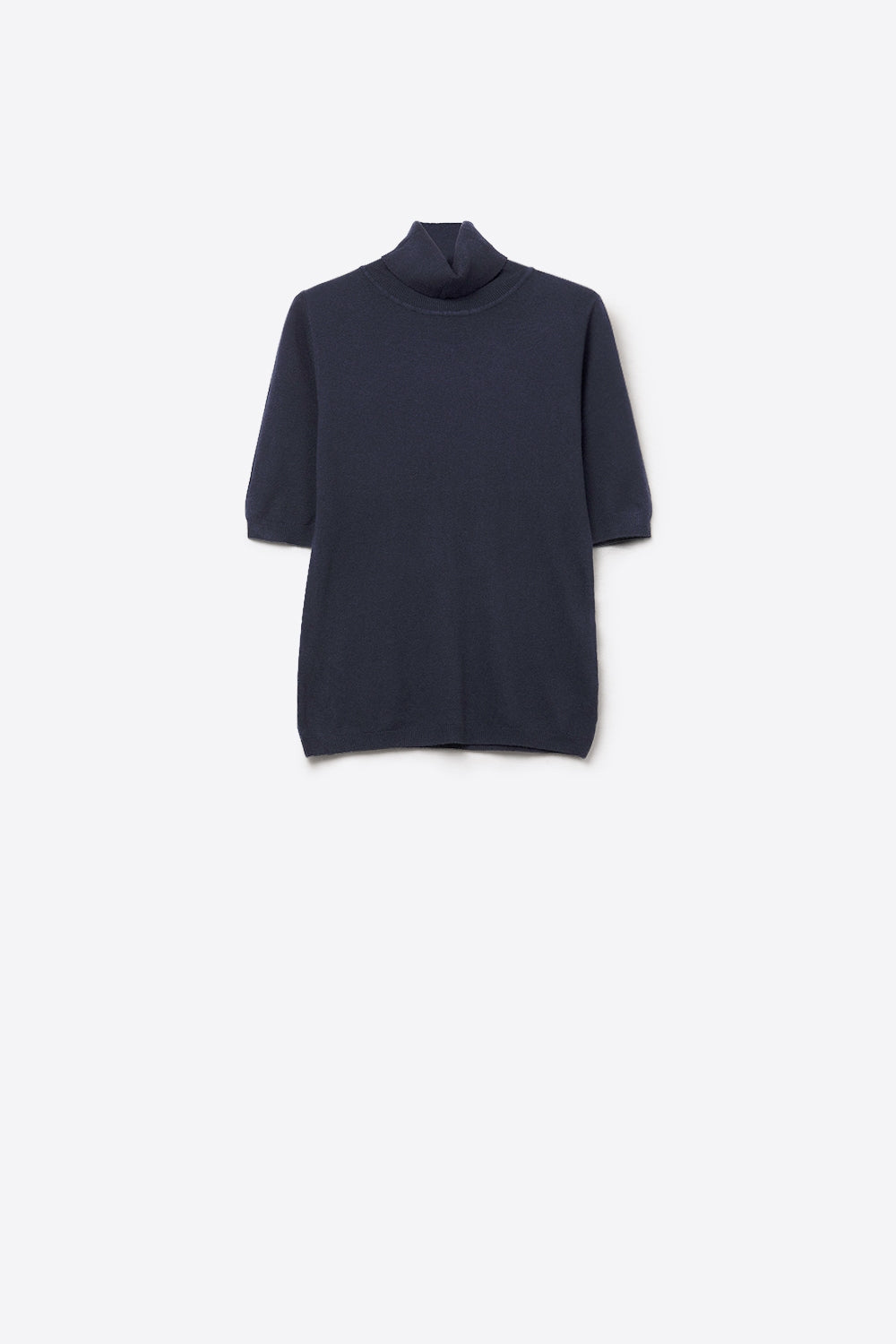 Fine knit sweater in navy blue with a high neck and elbow-length sleeves