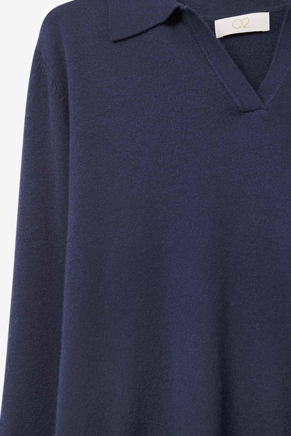 Navy Knitted polo collar with V-neckline no button placket - Polos