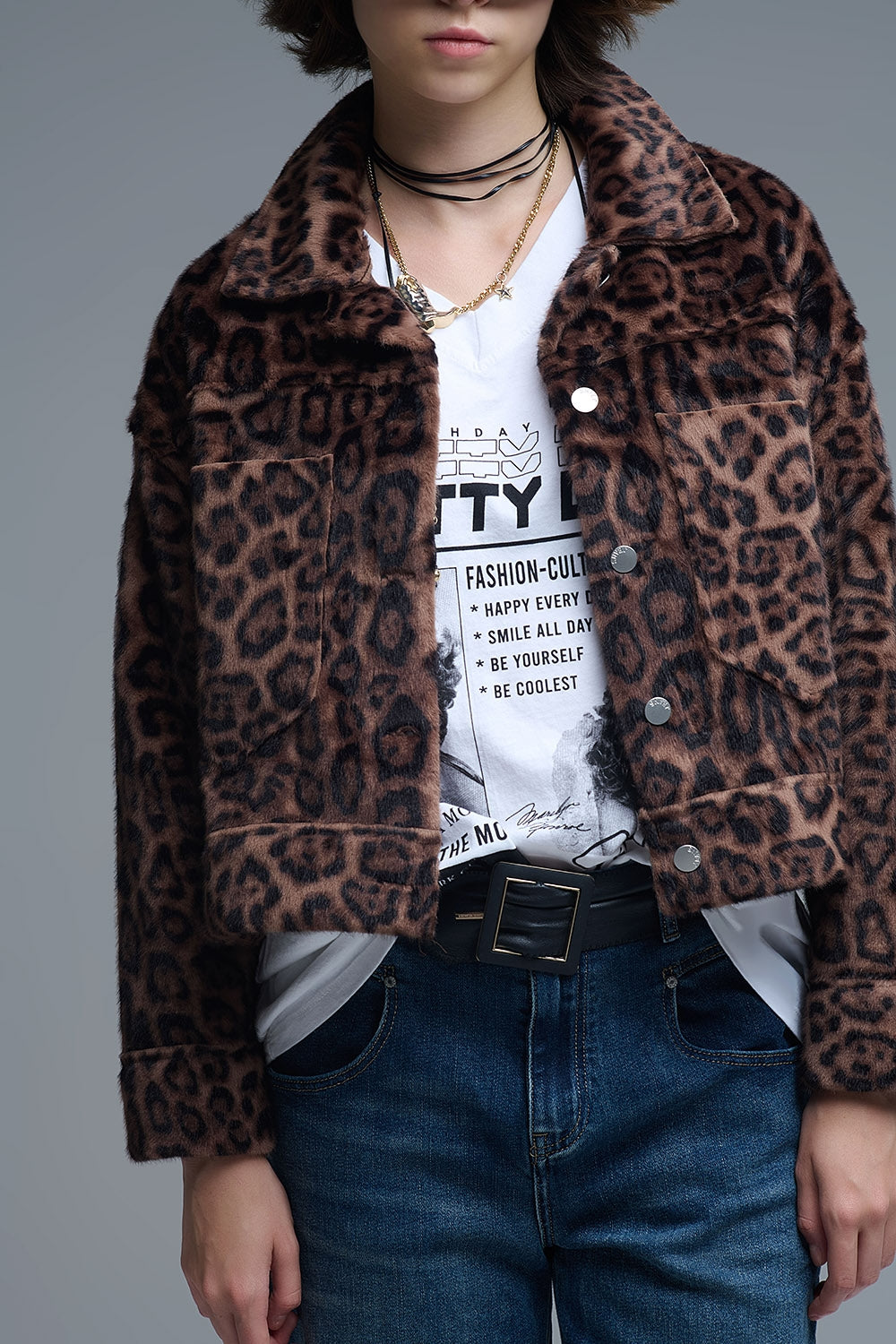 Cropped button-up faux fuzzy jacket in bold leopard print - blazer