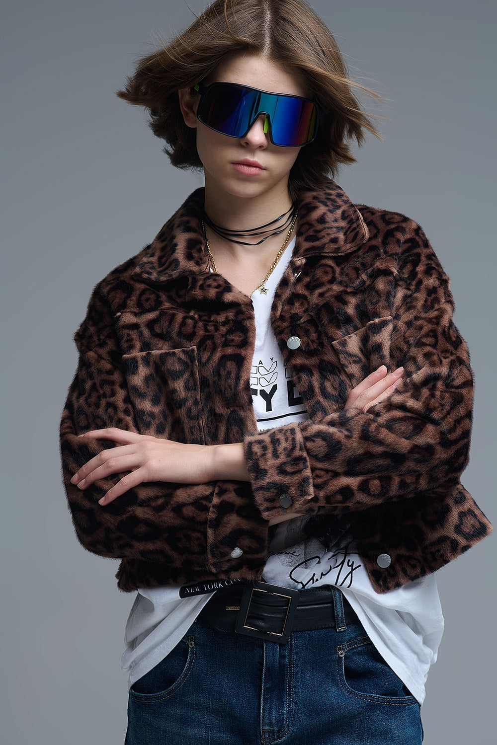 Cropped button-up faux fuzzy jacket in bold leopard print - blazer