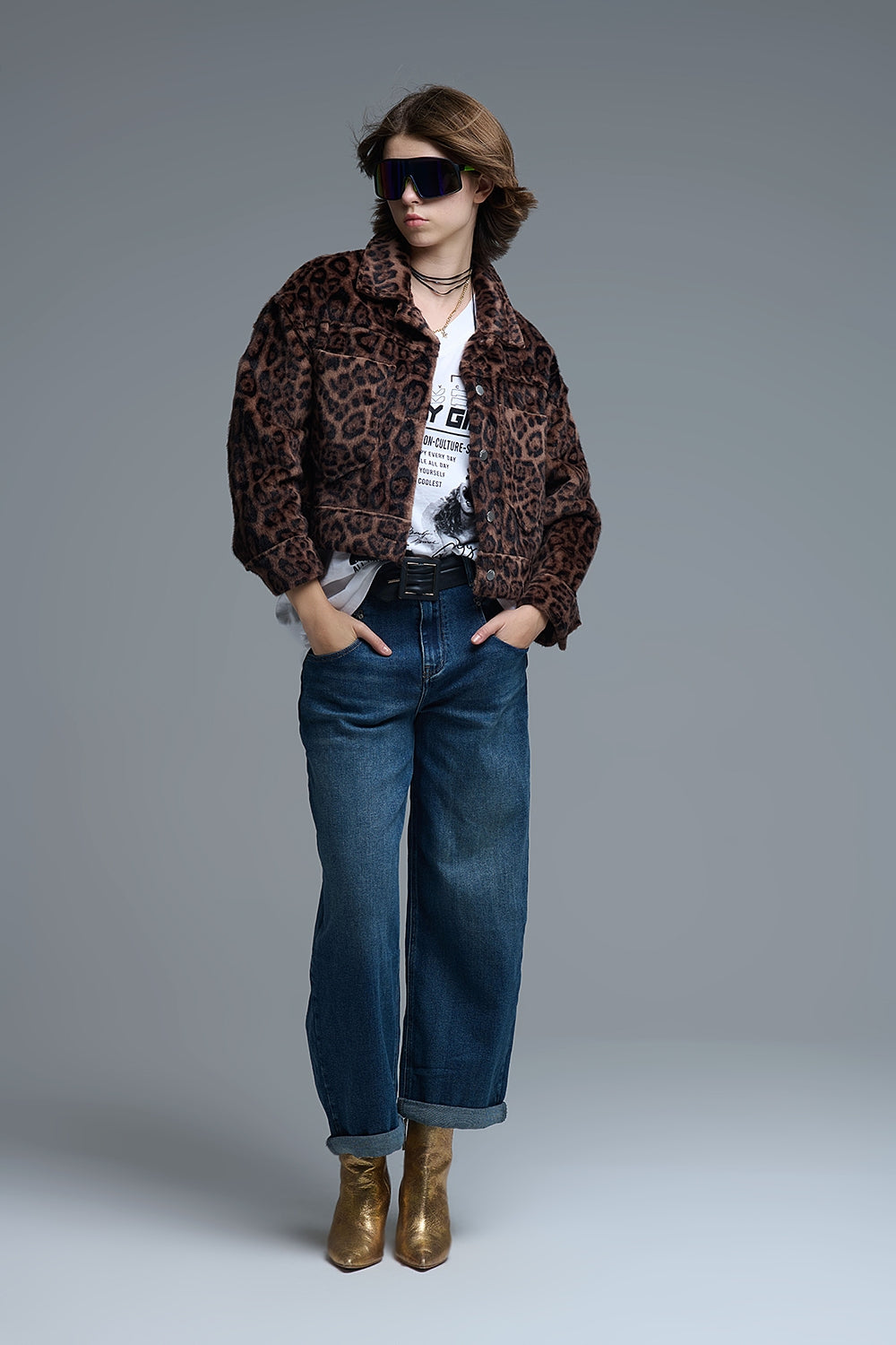 Cropped button-up faux fuzzy jacket in bold leopard print - blazer