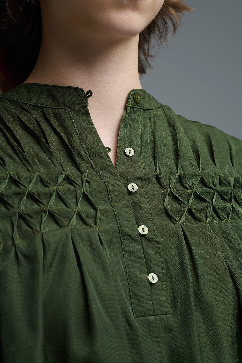 Relaxed Green boho-style blouse with embroidered details - top