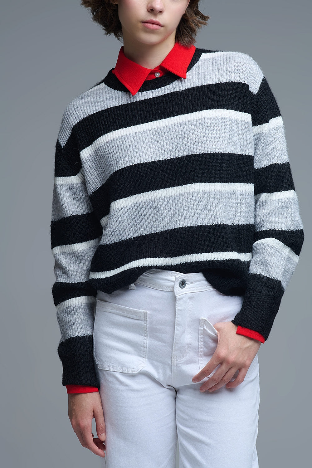 Black jersey with white and grey stripes - jumper