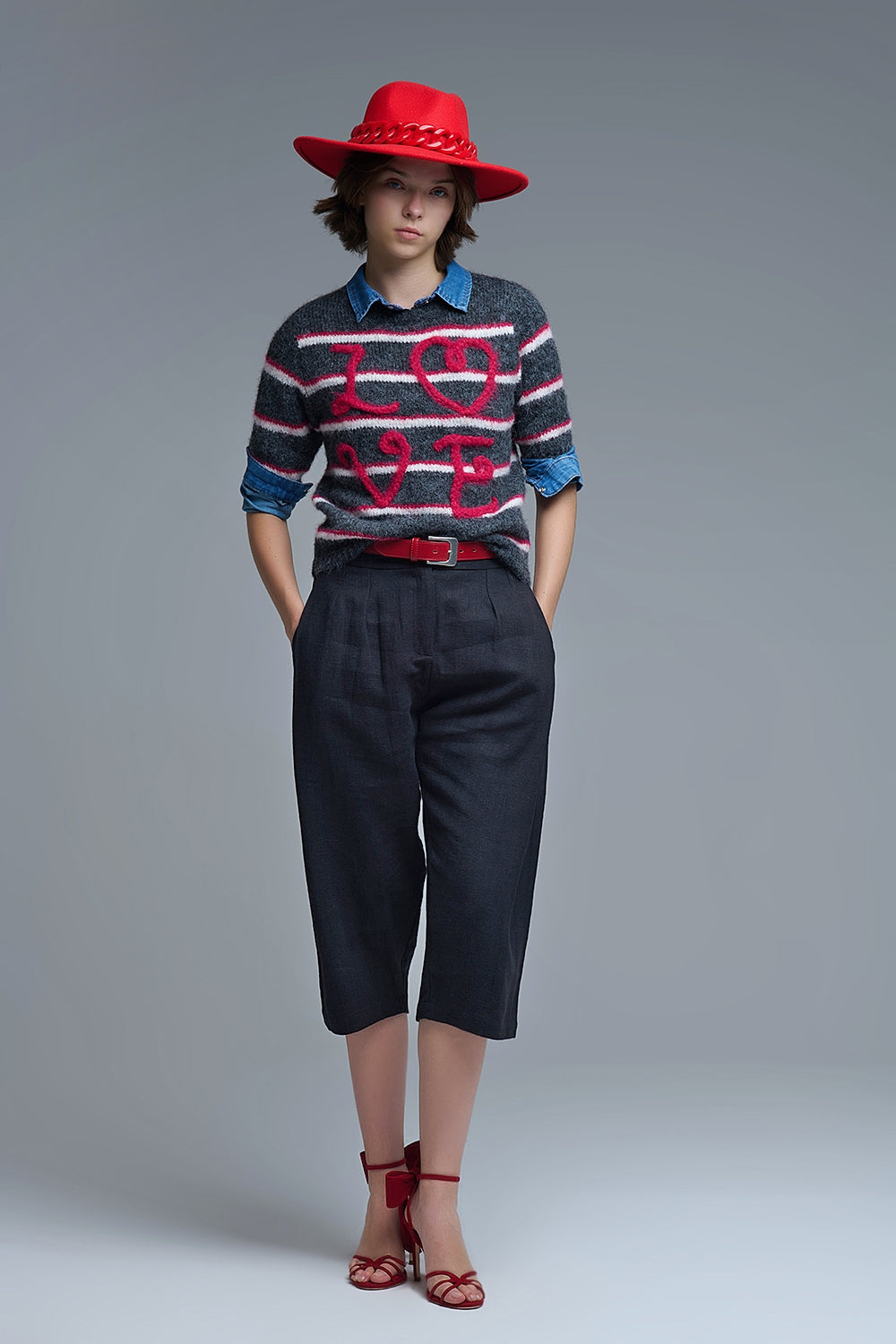 Short Sleeve Embroidered Love Sweater in Dark Grey - jumper