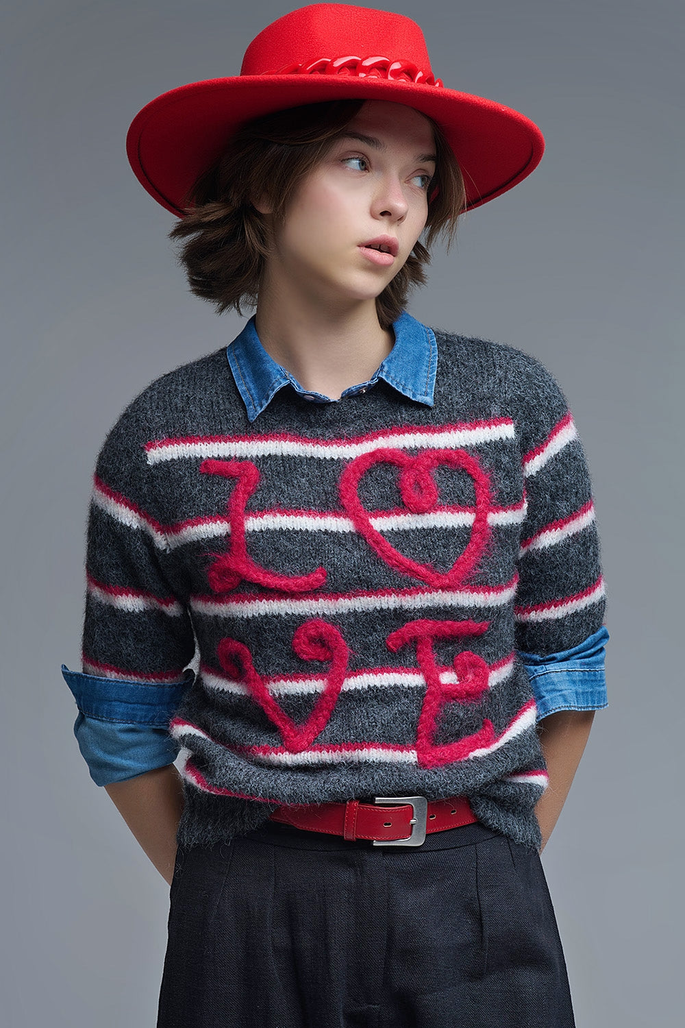 Short Sleeve Embroidered Love Sweater in Dark Grey - jumper