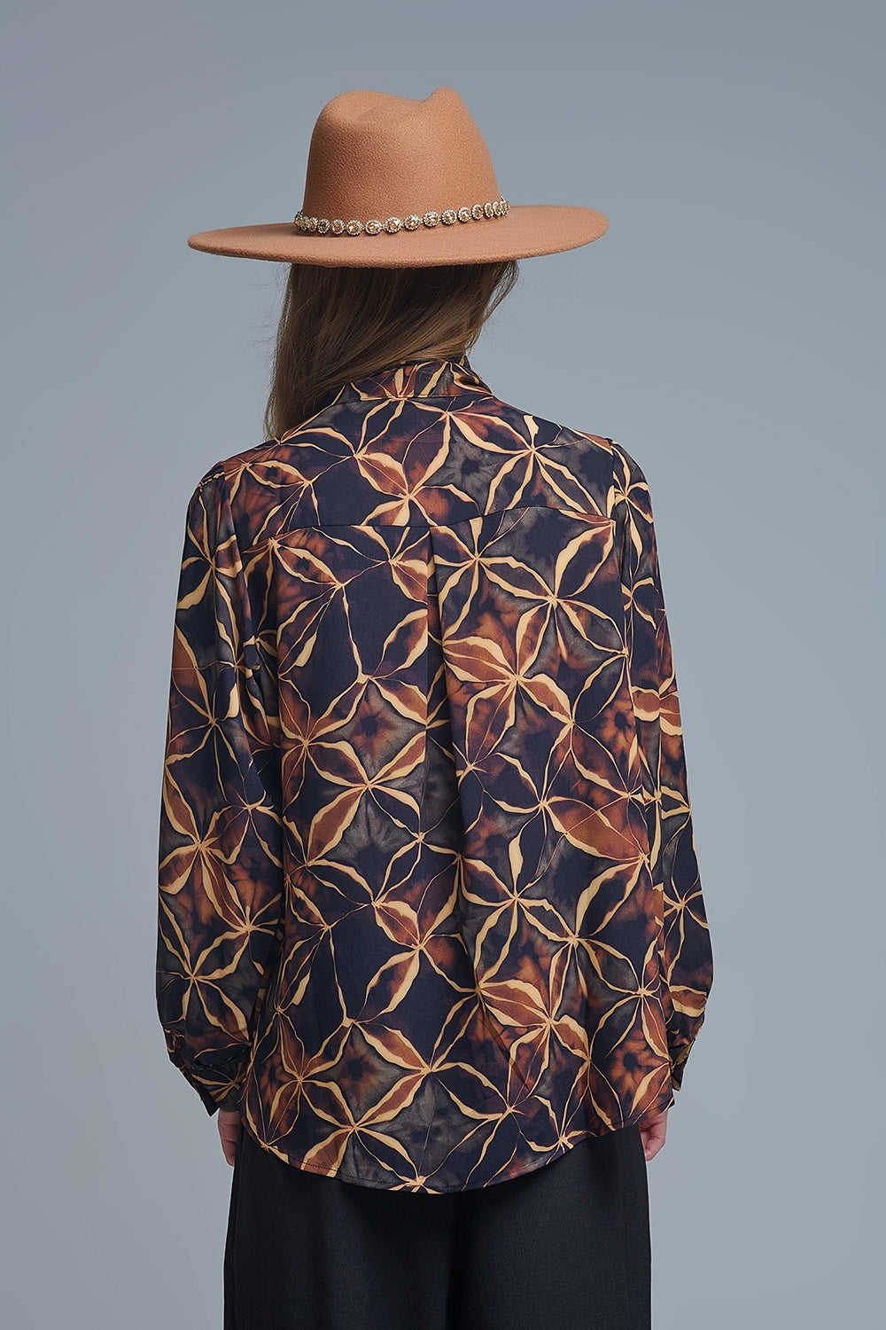 Black chiffon shirt with abstract print and knotted bow - Shirts