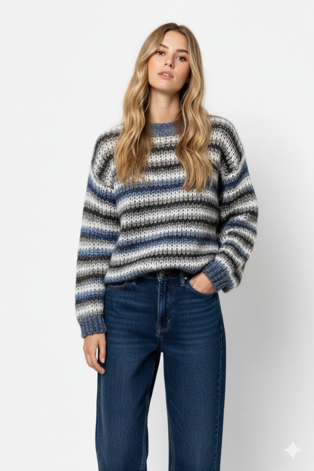 Chunky-knit sweater with marled design in blue - Jumpers