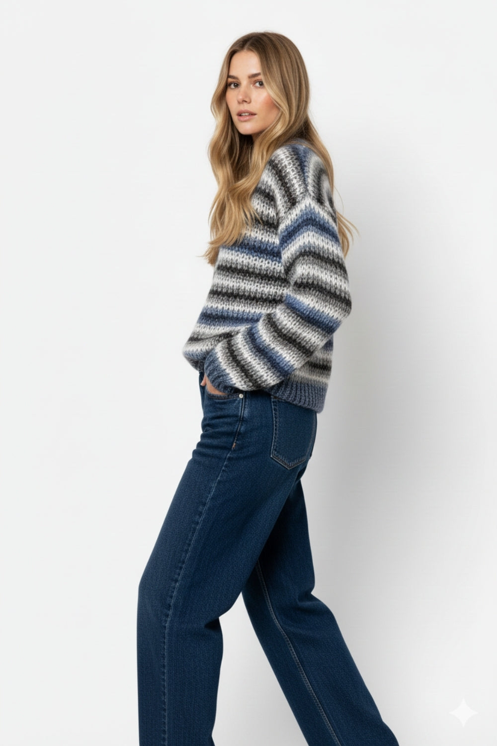 Chunky-knit sweater with marled design in blue - Jumpers