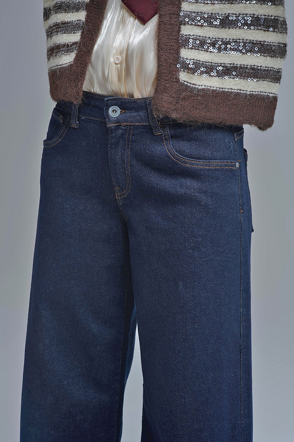 Dark Wash Wide Leg Jeans With Contrasting Stitching - Denim
