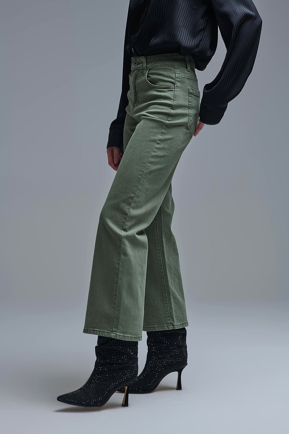 Wide leg jeans in khaki green - Coloured Jeans