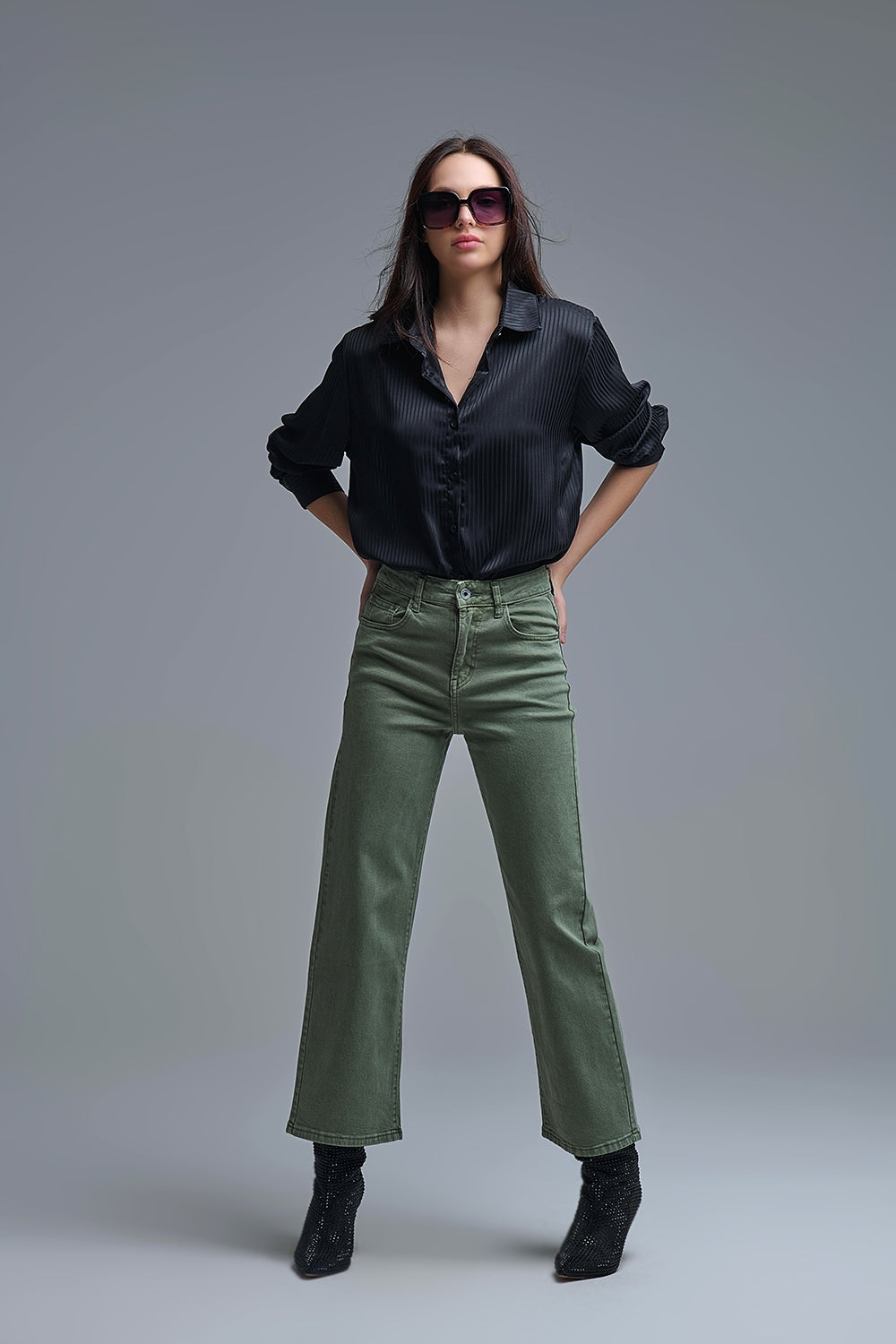 Wide leg jeans in khaki green - Coloured Jeans
