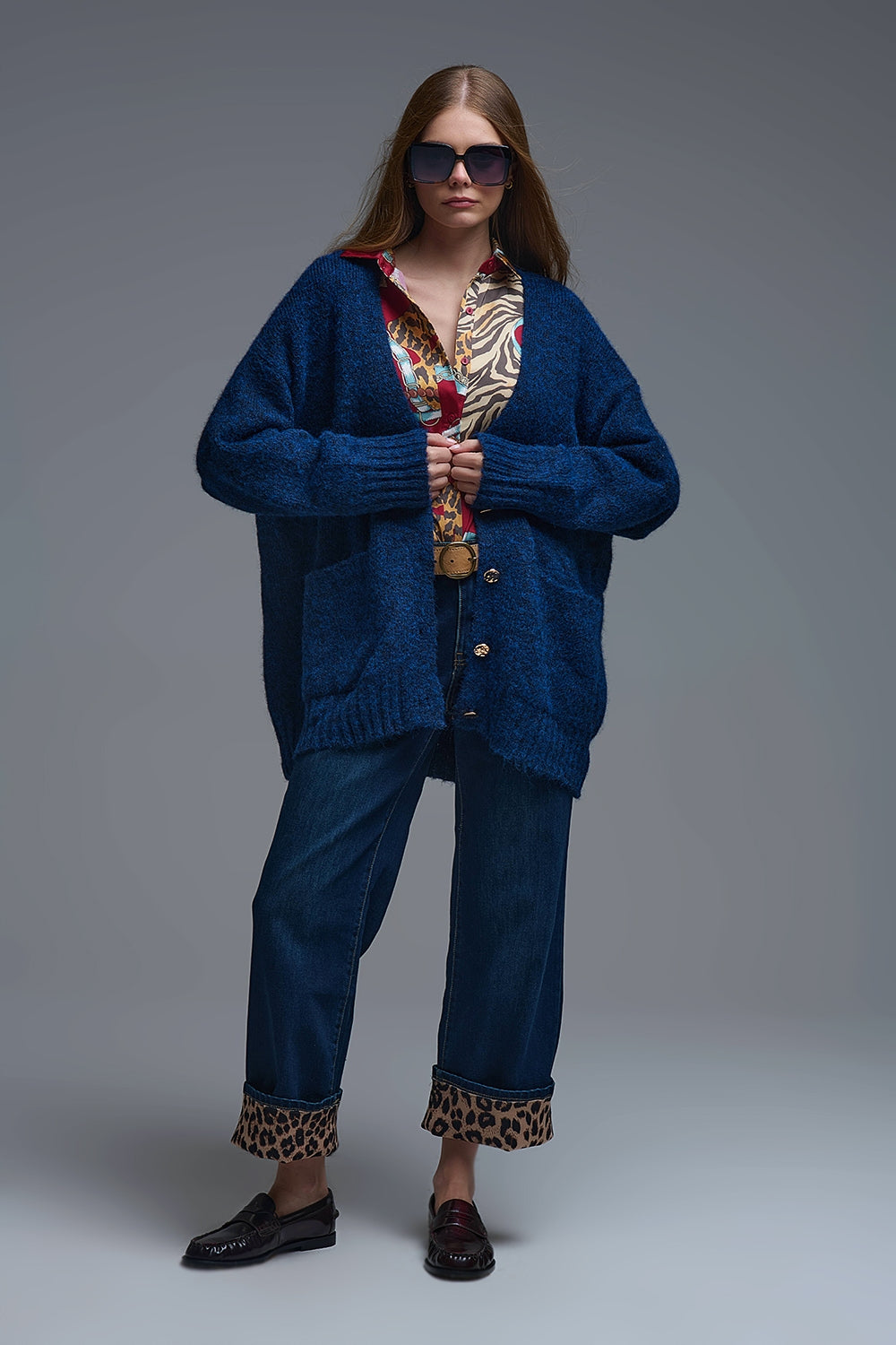 Oversized Cardigan in Navy with gold buttons and pockets - cardigan