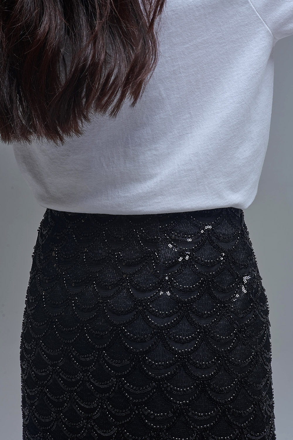 Scalloped Sequin Mini Skirt in Black