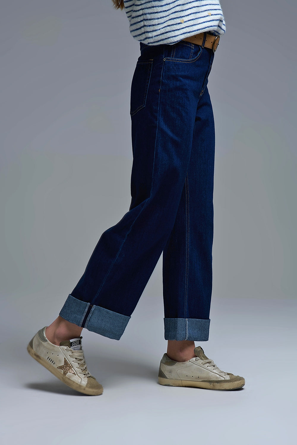 High-Waisted Dark Blue wide leg Jeans with Folded Hems - Denim