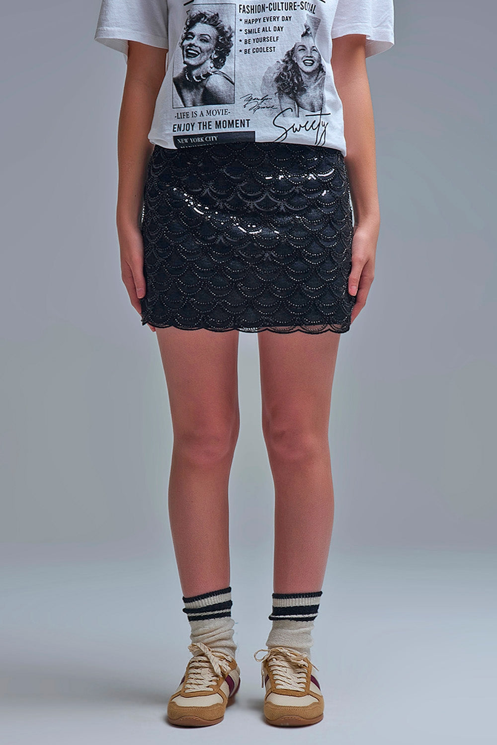 Scalloped Sequin Mini Skirt in Black