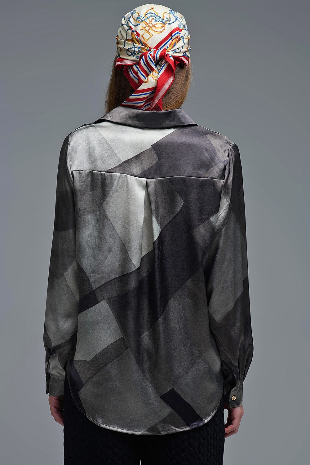 gray satin shirt with geometric print - Shirts