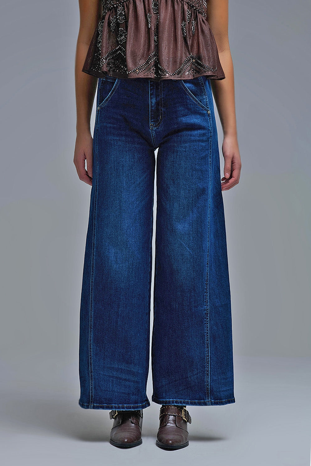 Extra Wide Leg Jeans In Mid Wash with side pockets - Denim