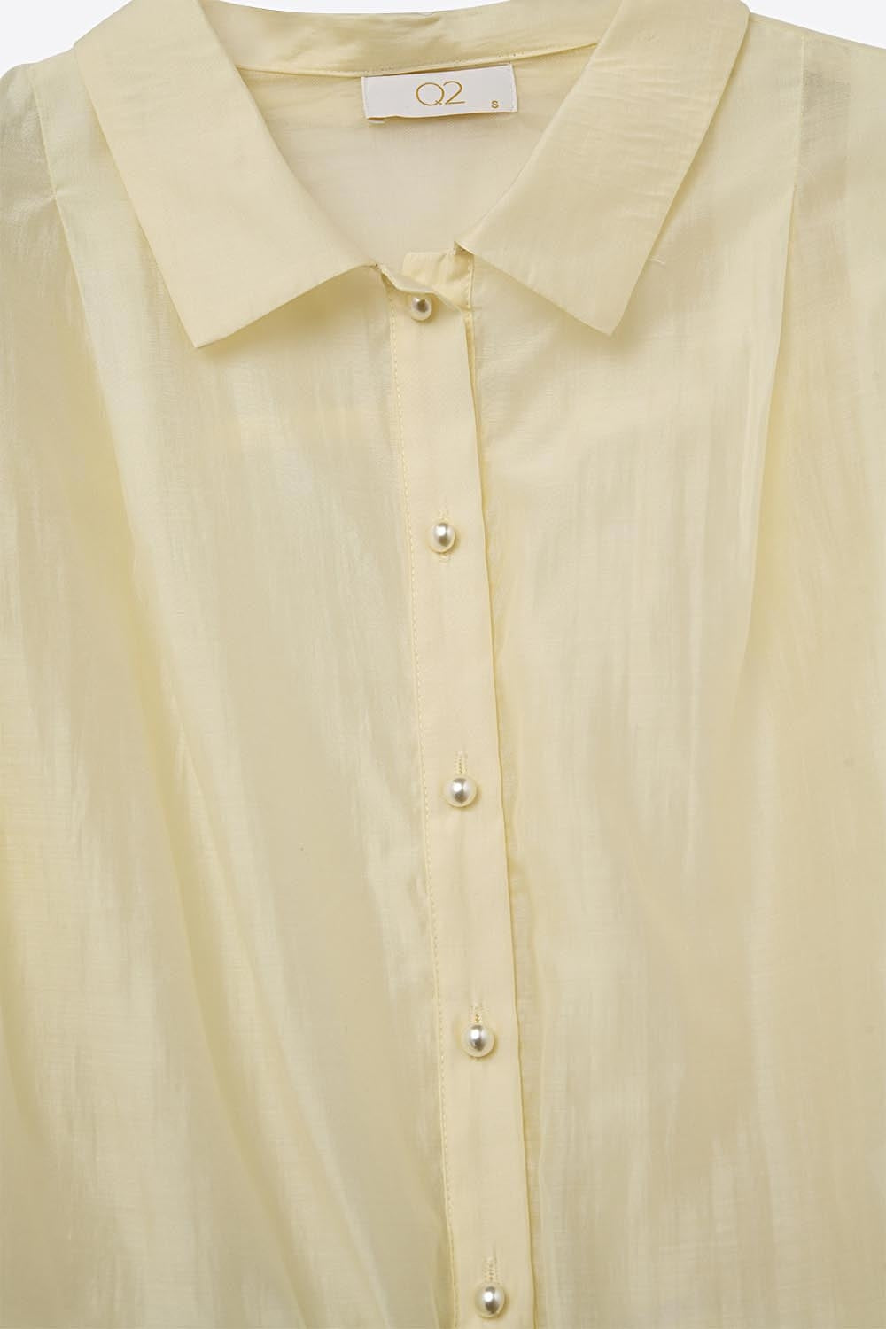Tencel Silk Blouse in cream with Balloon Sleeves and nacar Buttons - Shirts